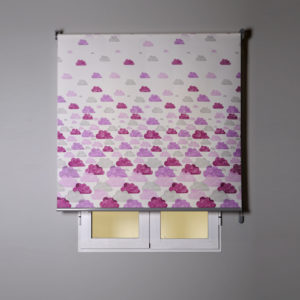 Estor enrollable nubes rosas